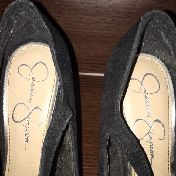 Jessica Simpson heels - Picture 3 of 4